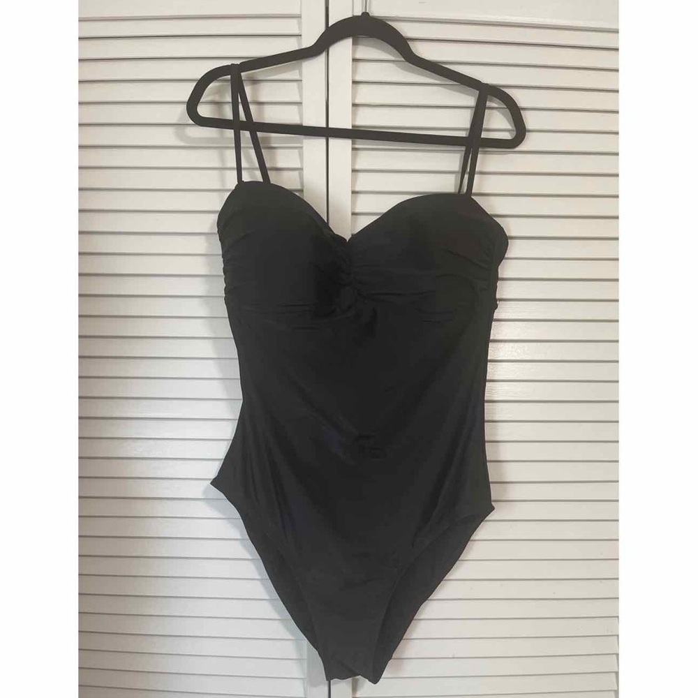 XL black Old Navy one-piece bathing suit
